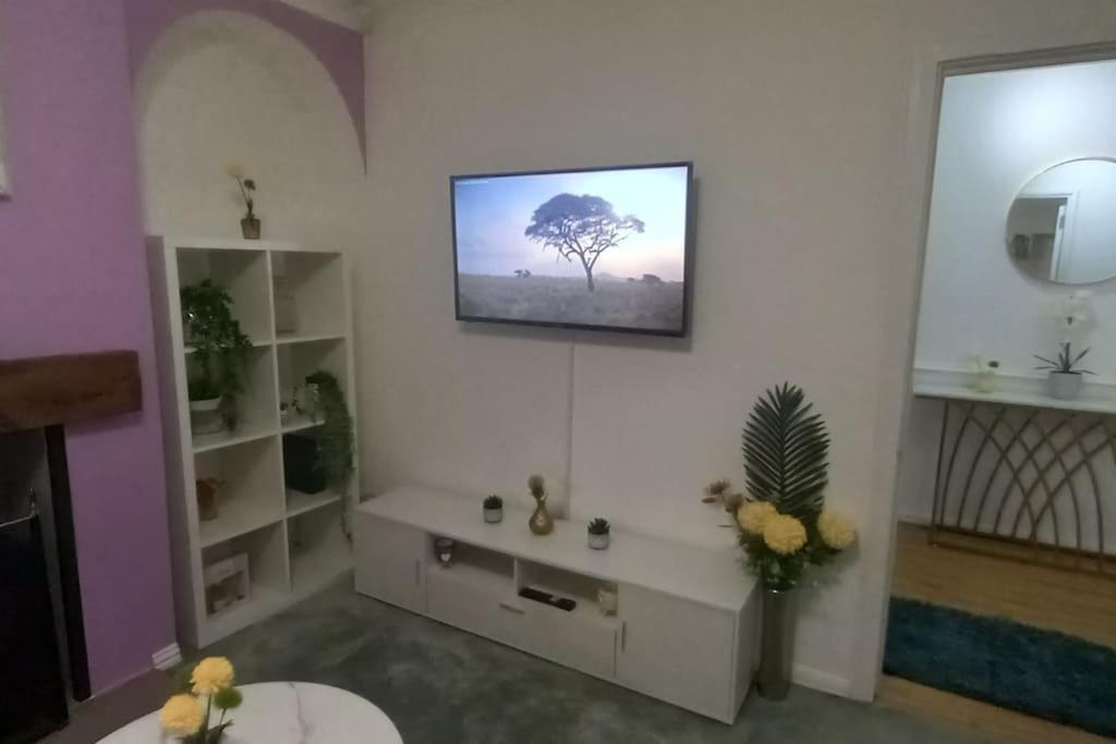 Golden Plush Suites - Beautiful Luxury 3 Bed House In 莱切斯特 外观 照片